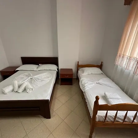 Apartament Friends *